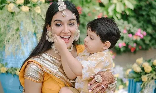 मुक्ति मोहन ने शेयर की हल्दी सेरेमनी की खूबसूरत तस्वीरें