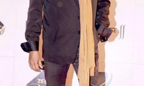 मशहूर अभिनेता मिथुन चक्रवर्ती को सीने में दर्द के बाद अस्पताल में भर्ती कराया गया