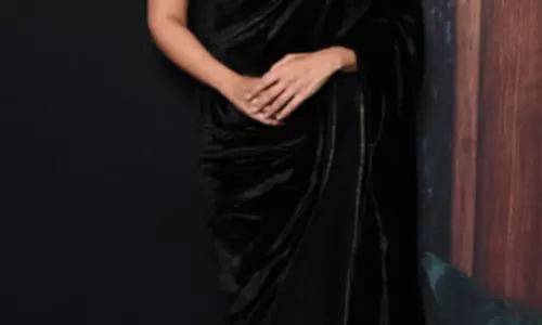 आलिया भट्ट ने ब्लैक साड़ी में मचाया तहलका, लंदन में दिखा काला जादू!