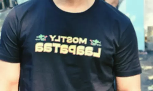 आमिर खान और किरण राव लापता लेडीज के प्रमोशन में, मोस्टली लापाटा टी-शर्ट ने खींचा ध्यान