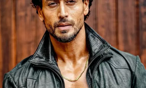 बर्थडे स्पेशल: बॉलीवुड के यंगेस्ट एक्शन सुपरस्टार टाइगर श्रॉफ के कूल और एजी वॉर्डरोब कलेक्शन की एक शानदार झलक!