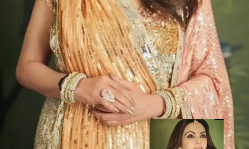 नीता अंबानी का प्री-वेडिंग फंक्शन लुक इंटरनेट पर वायरल