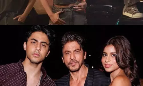 बॉलीवुड के बादशाह शाहरुख खान अब अपने बच्चों के साथ