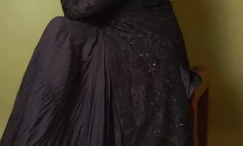 परिणीति चोपड़ा ने प्रेग्नेंसी की अफवाहों पर लगाया विराम