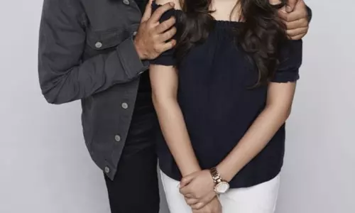 कार्तिक आर्यन ने बहन कृतिका का जन्मदिन एस्टेला रेस्टोरेंट में मनाया