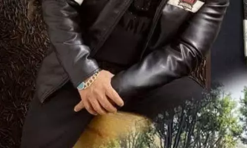 सलमान खान दुबई रवाना, तगड़ी सिक्योरिटी के साथ एयरपोर्ट पर आए नजर