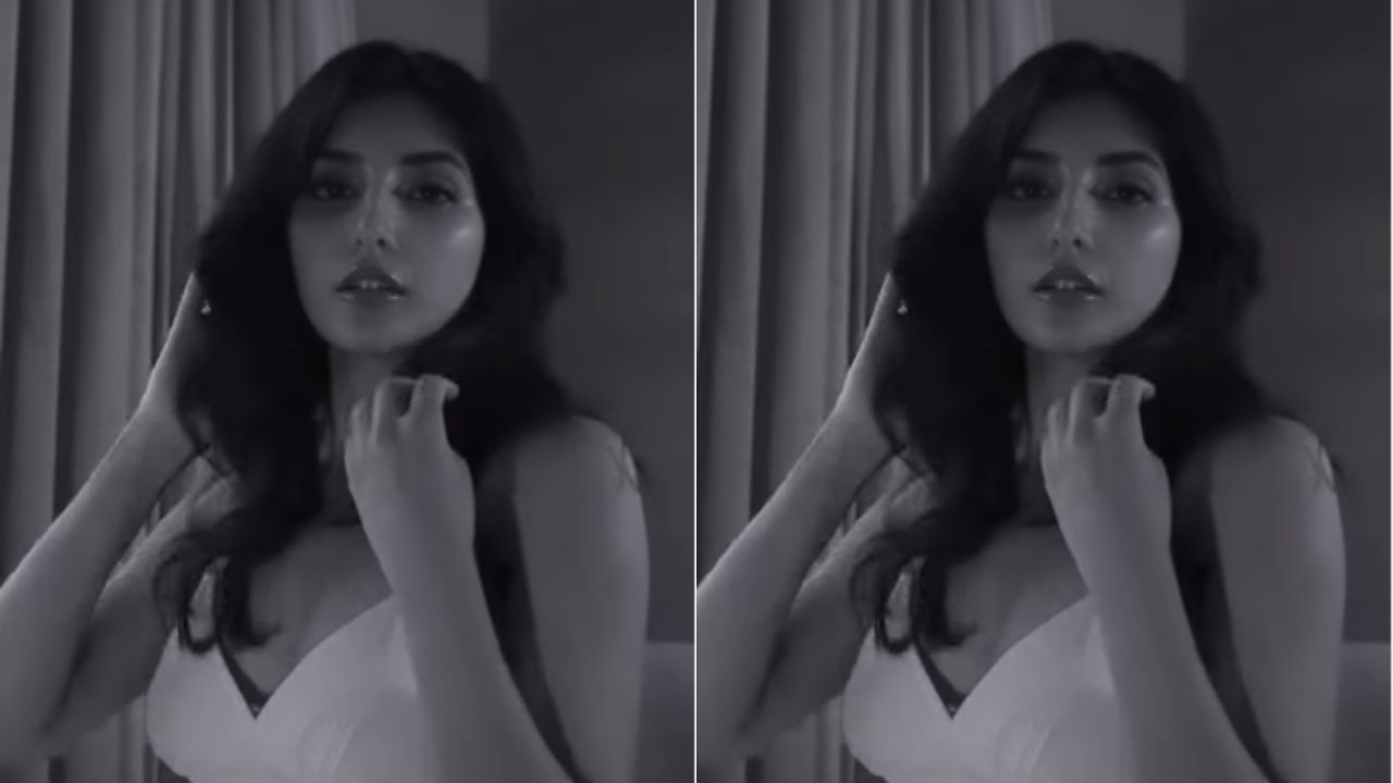 Harshita Shekhar Gaur Hot Video: Guddu Bhaiya की बहन Dimpy Pandit ने हॉट आउटफिट में किया Hot पोज, एक्ट्रेस की कातिलाना अदाओं से हैरान हैं यूजर्स Harshita Shekhar Gaur Hot Video: Guddu Bhaiya की बहन Dimpy Pandit ने हॉट आउटफिट में किया Hot पोज, एक्ट्रेस की कातिलाना अदाओं से हैरान हैं यूजर्स
