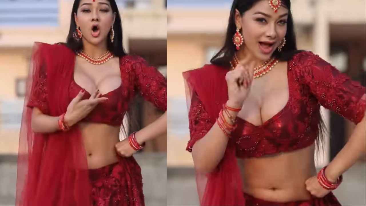 Namrata Malla Dance Video: घाघरा पहनकर Namrata Malla ने दिखाया अपनी खूबसूरती, राजा जी ने पूछा खूबसूरती का राज Namrata Malla Dance Video: घाघरा पहनकर Namrata Malla ने दिखाया अपनी खूबसूरती, राजा जी ने पूछा खूबसूरती का राज
