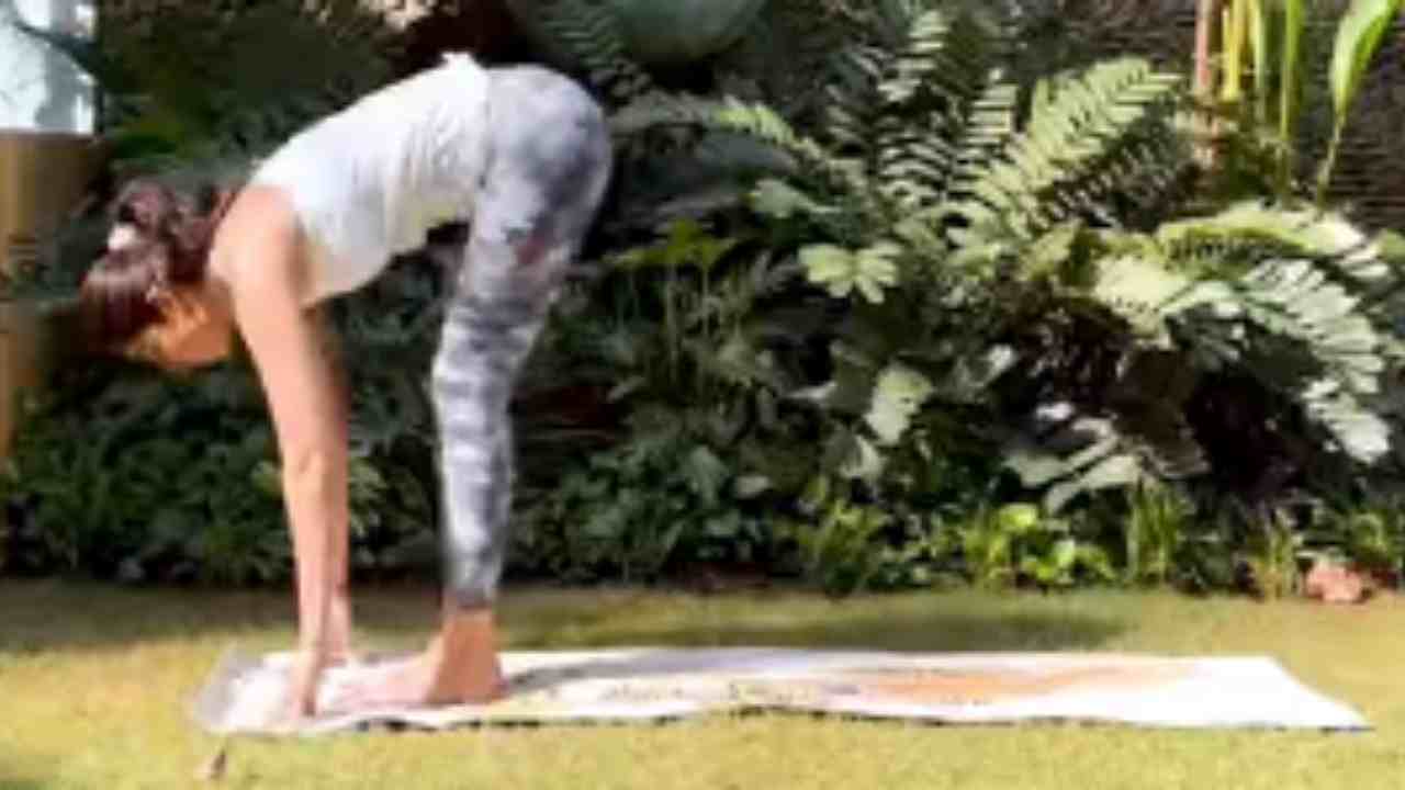 Shilpa Shetty Lifestyle: Shilpa Shetty की तरह फिट रहने के लिए अपनाएं ये रूटीन, देखें लिस्ट में क्या है शामिल Shilpa Shetty Lifestyle: Shilpa Shetty की तरह फिट रहने के लिए अपनाएं ये रूटीन, देखें लिस्ट में क्या है शामिल