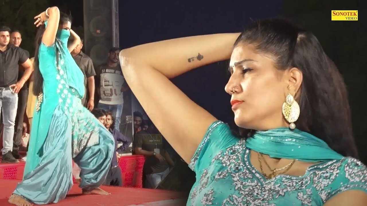 Harianvi Video: नीले रंग के सूट में Sapna Chaudhary भीड़ के बीच लगाए ठुमके, प्रशंसकों ने नोटों की बौछार की। Harianvi Video: नीले रंग के सूट में Sapna Chaudhary भीड़ के बीच लगाए ठुमके, प्रशंसकों ने नोटों की बौछार की।