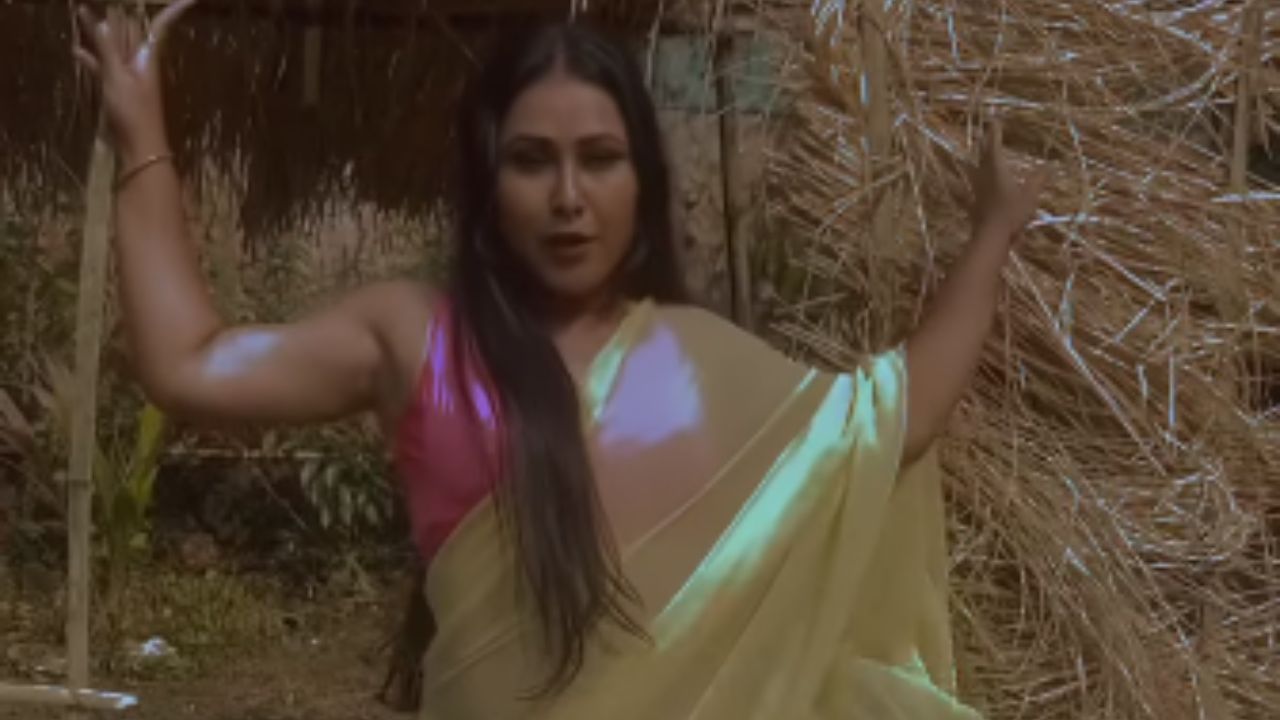 Viral Video: Priyanka Pandit ने पिया के साथ दिखाया अपना एटीट्यूड- आई डोंट लव यू Viral Video: Priyanka Pandit ने पिया के साथ दिखाया अपना एटीट्यूड- आई डोंट लव यू