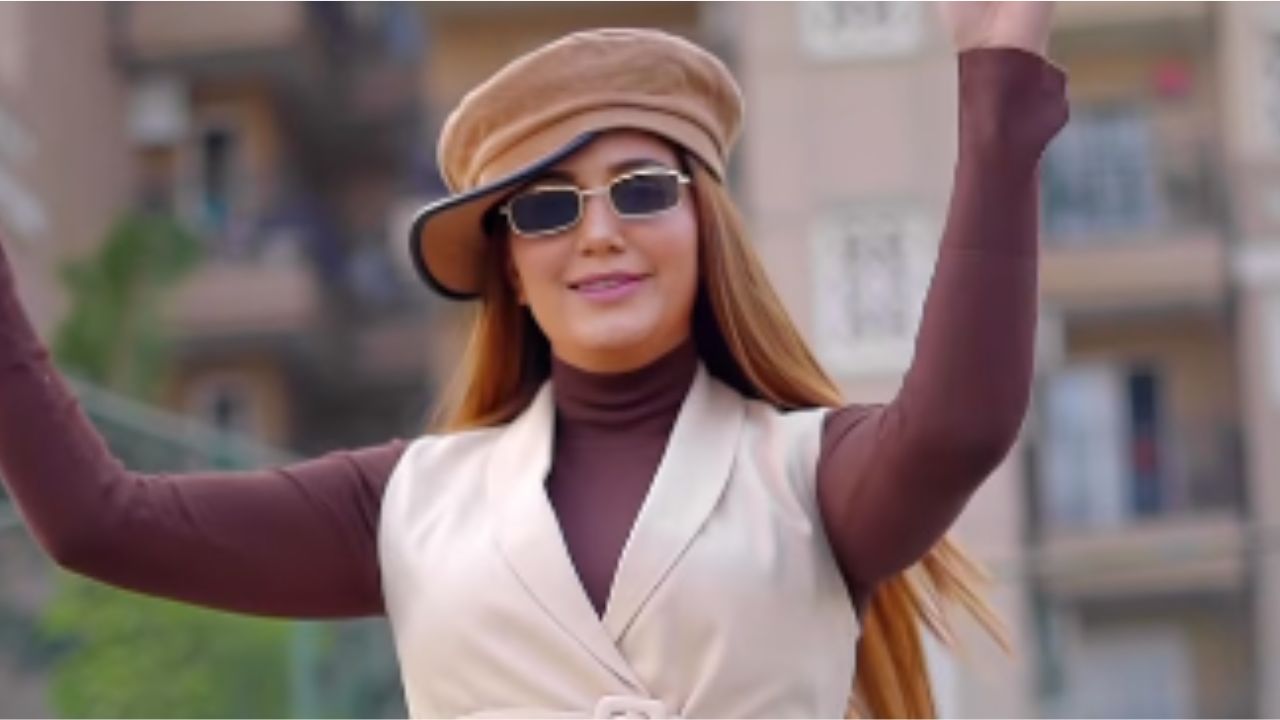 Sapna Choudhary Video: हरियाणवी डांसर Sapna Choudhary का अंदाज देसी से वेस्टर्न अंदाज में बदला, वीडियो देख फैन्स भी रह गए हैरान Sapna Choudhary Video: हरियाणवी डांसर Sapna Choudhary का अंदाज देसी से वेस्टर्न अंदाज में बदला, वीडियो देख फैन्स भी रह गए हैरान