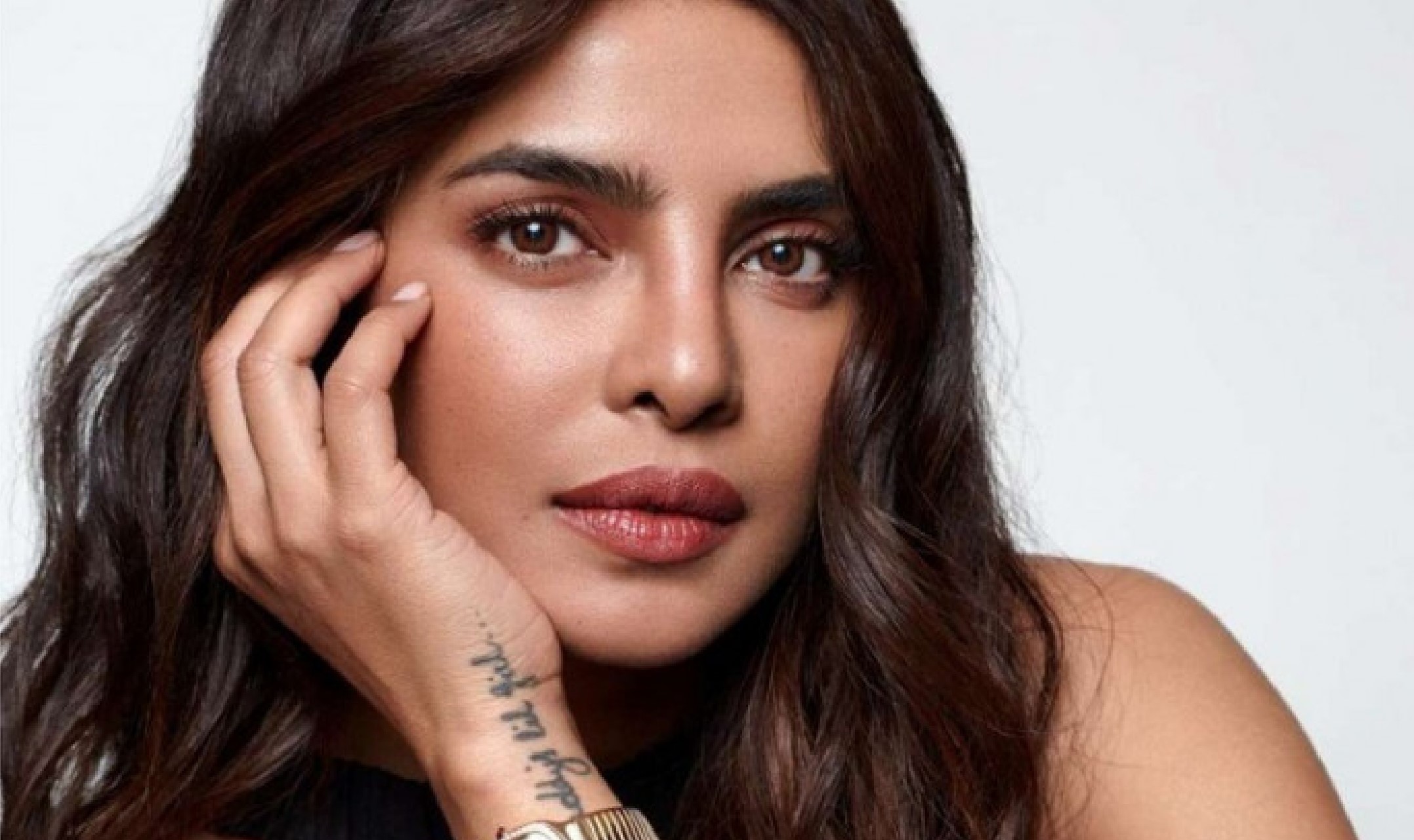 Priyanka Chopra ने की ऑस्कर नॉमिनेटेड डॉक्यूमेंट्री फिल्म The Elephant Whisperers की तारीफ, बताया कैसी है कहानी Priyanka Chopra ने की ऑस्कर नॉमिनेटेड डॉक्यूमेंट्री फिल्म The Elephant Whisperers की तारीफ, बताया कैसी है कहानी